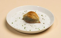 میدیه پسته
