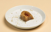 لانه بلبل گردو مغزدار