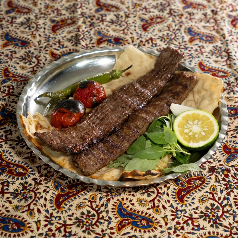   کبابخانه محفل