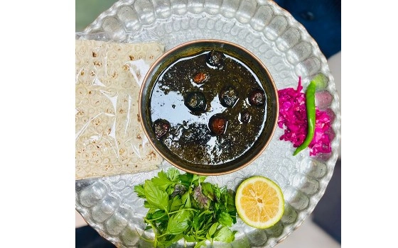 خورشت قلیه میگو(بدون چلو)