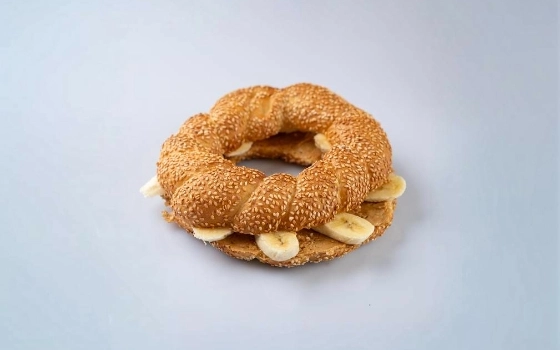 سیمیت کره بادام زمینی و موز