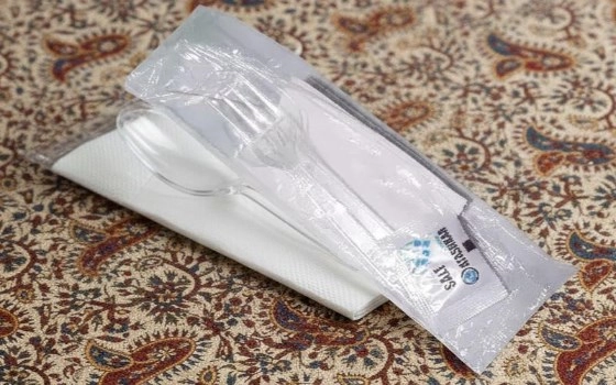 قاشق و چنگال