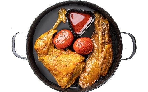 خورش خالی مرغ و بادمجان با ران مرغ