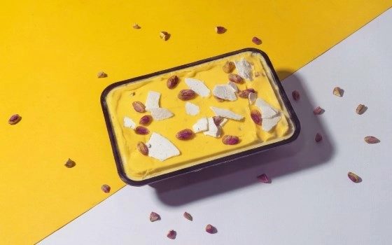 بستنی سنتی نیم کیلوگرم
