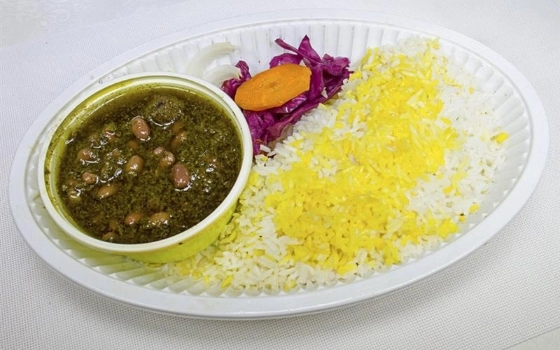 چلو خورشت سبزی دلپذیر