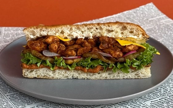 ساندویچ چیکن پومودور