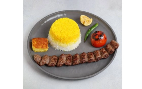 چلو کباب لقمه