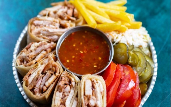 عربی پلاس گوشت و مرغ تندوری