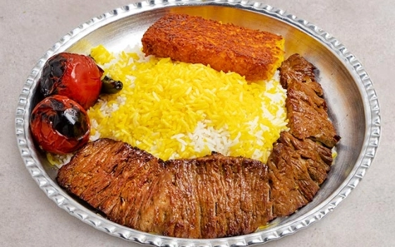 چلو کباب فیله گوساله