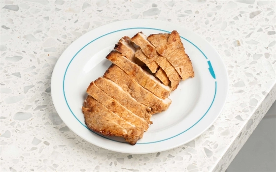 مرغ گریل اضافه ( سالاد)