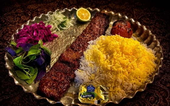 چلوکباب کوبیده کاردی-بناب