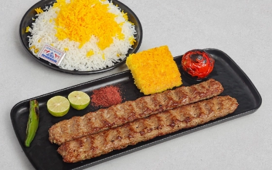 چلوکباب کوبیده 2سیخ