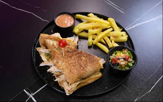 چاپاتا چیکن پستو