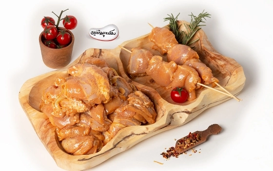 جوجه مخلوط سینه و ران زعفران و ماست