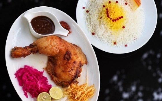 چلو مرغ سرخ شده