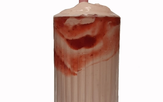 شیک توت فرنگی