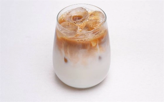 آیس لاته کامرشیال