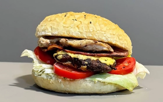 برگر مخصوص پنیر