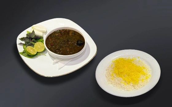 خورشت قرمه سبزی ساده
