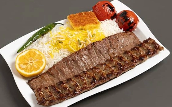 چلو کباب سلطانی ممتاز