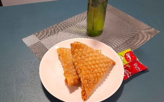 سمبوسه پیتزایی