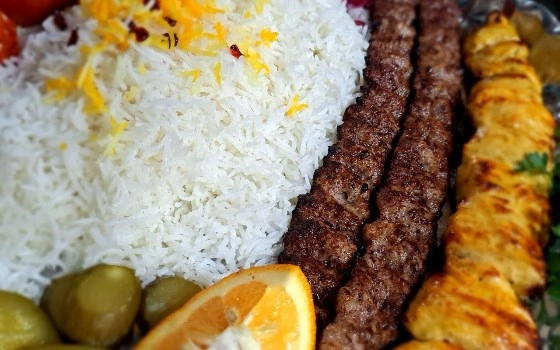 چلو کباب میکس زعفرانی