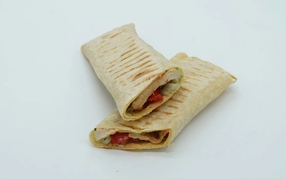 ساندویچ طاووق