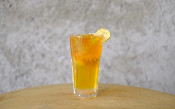 لیموناد زغفرانی