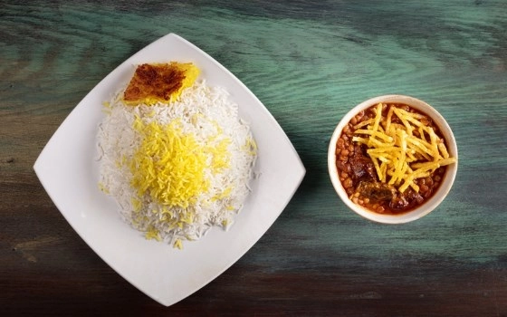 چلوخورشت قیمه سیب زمینی ضیافت