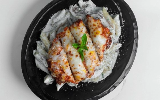 پاستا چیکن پارمژان
