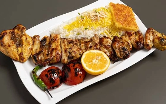 چلو جوجه کباب با استخوان