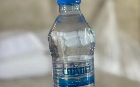اب معدنی کوچک