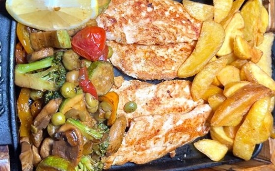 استیک مرغ پرسی