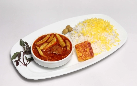 چلو خورشت قیمه سیب زمینی