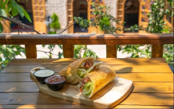 ساندویچ هات داگ