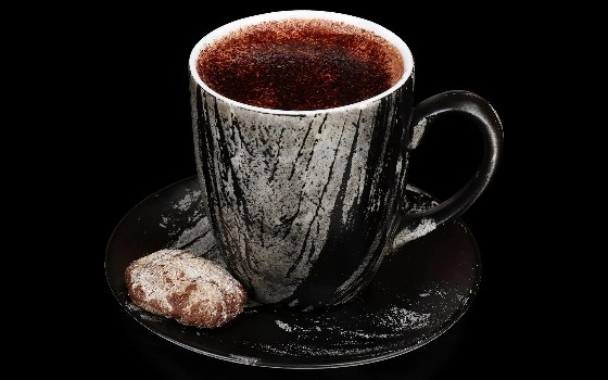 هات چاکلت همراه با کوکی