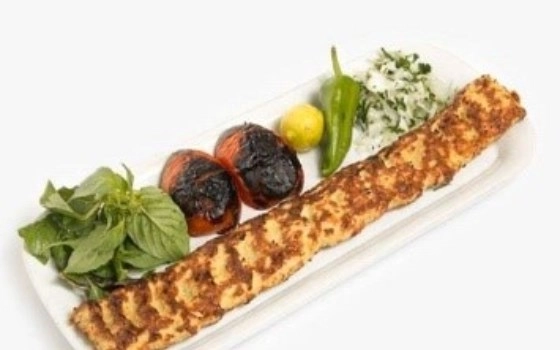 کوبیده مرغ با دورچین