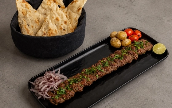ضیافت لقمه سرآشپز