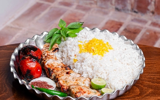 چلو جوجه کباب ماستی (لاری)