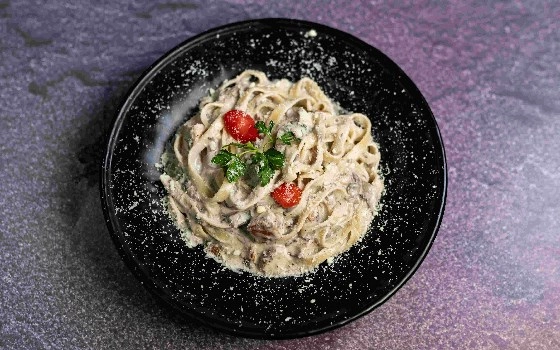 فتوچینی چیکن آلفردو