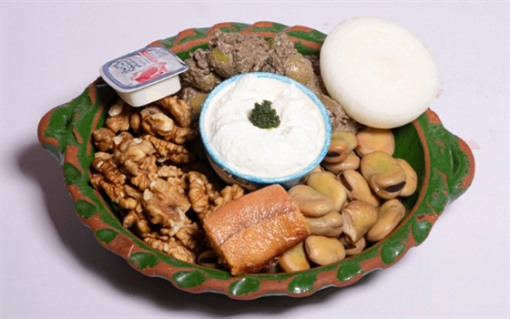 سینی مزه