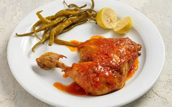 خوراک مرغ سرخ شده