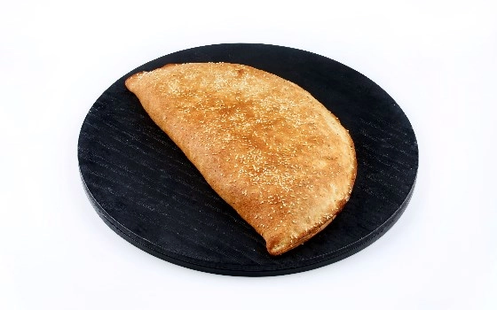 پیتزا کالزونه خانواده
