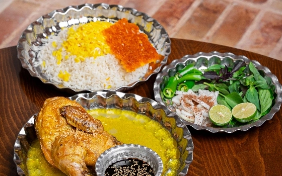 چلو اکبرجوجه مخصوص دیگچه