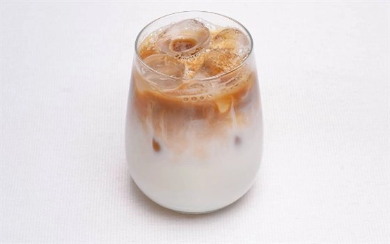 آیس لاته اسپشیال