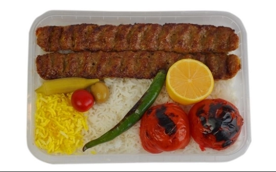 چلو کباب کوبیده VIP