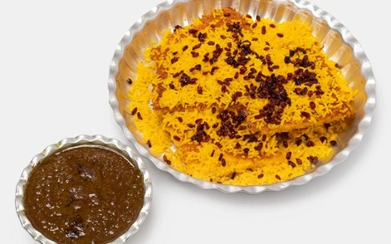 ته چین با خورشت فسنجان مرغ