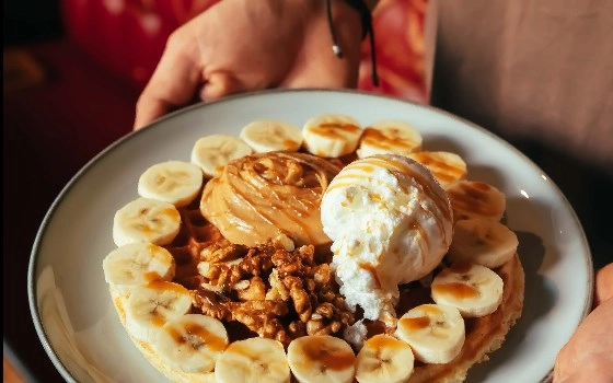 Waffle Peanut Carameled