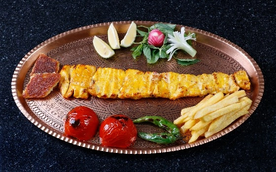 خوراک جوجه سینه (300 گرمی)