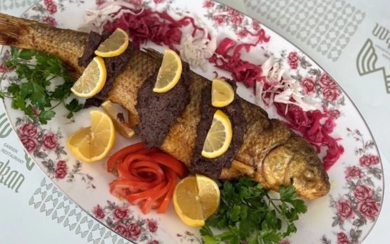 ماهی سفید شکم پر(سرخ شده)